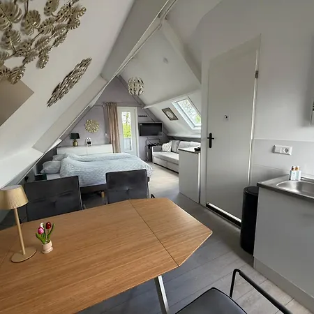 Logeren Op Dijk43 4* Broek op Langedijk