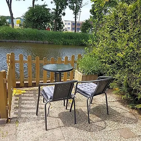 بيت ضيافة Logeren Op Dijk43 Broek op Langedijk