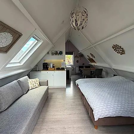 Logeren Op Dijk43 3* Broek op Langedijk