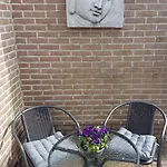 Logeren Op Dijk43 Гостевой дом 4*