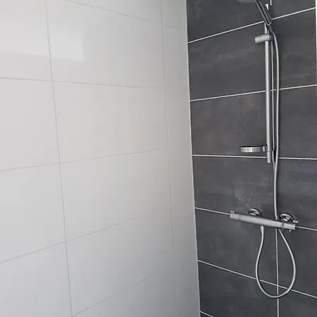 Logeren Op Dijk43 בית הארחה 4*